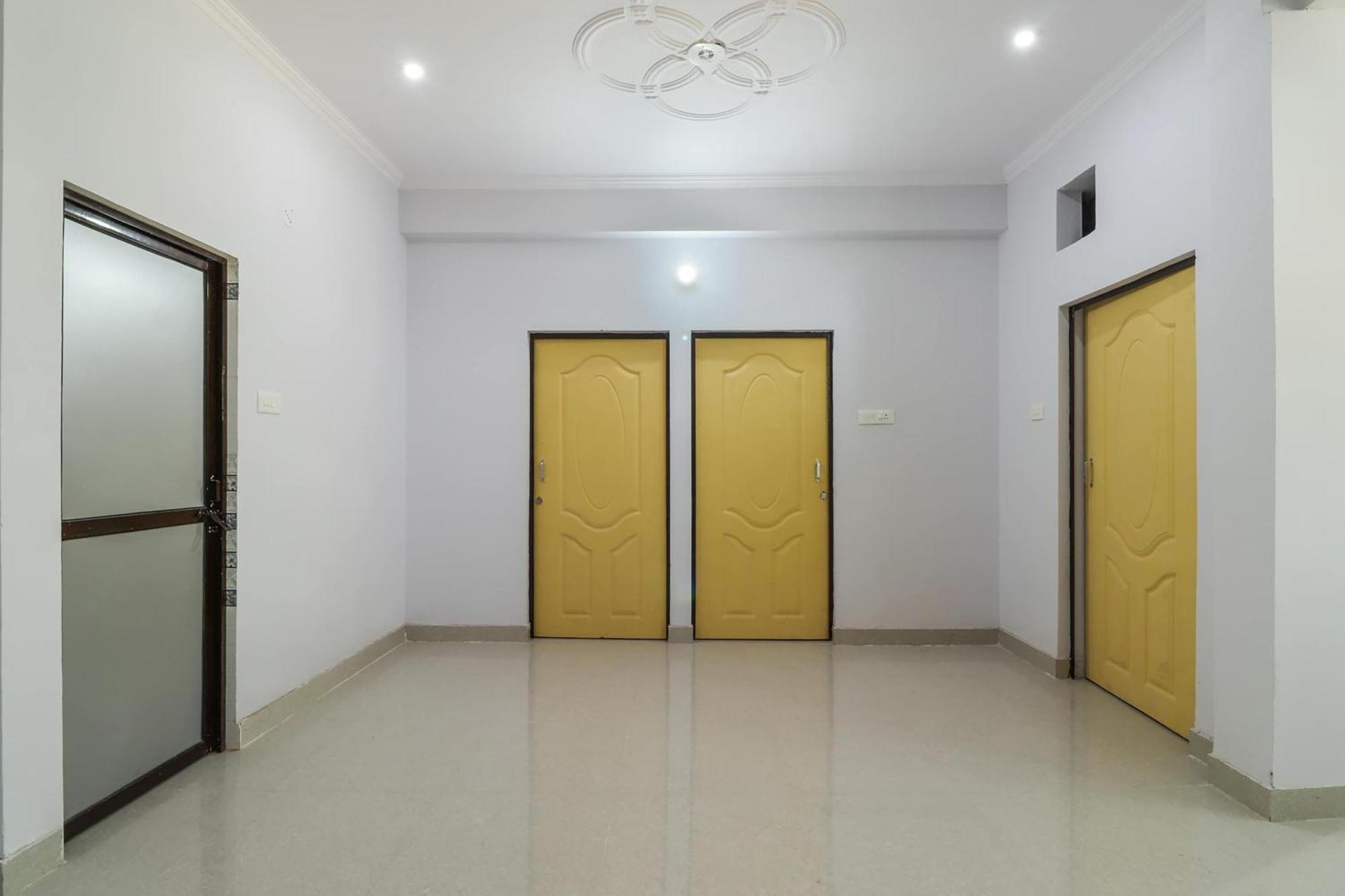 Hotel O Vgs Chinhat Екстер'єр фото