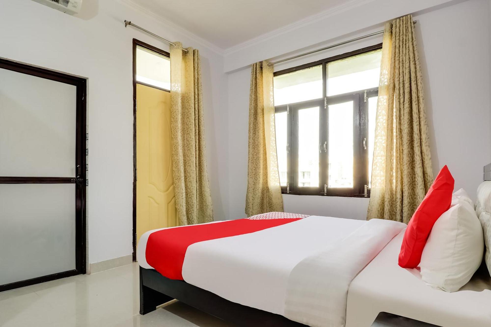 Hotel O Vgs Chinhat Екстер'єр фото