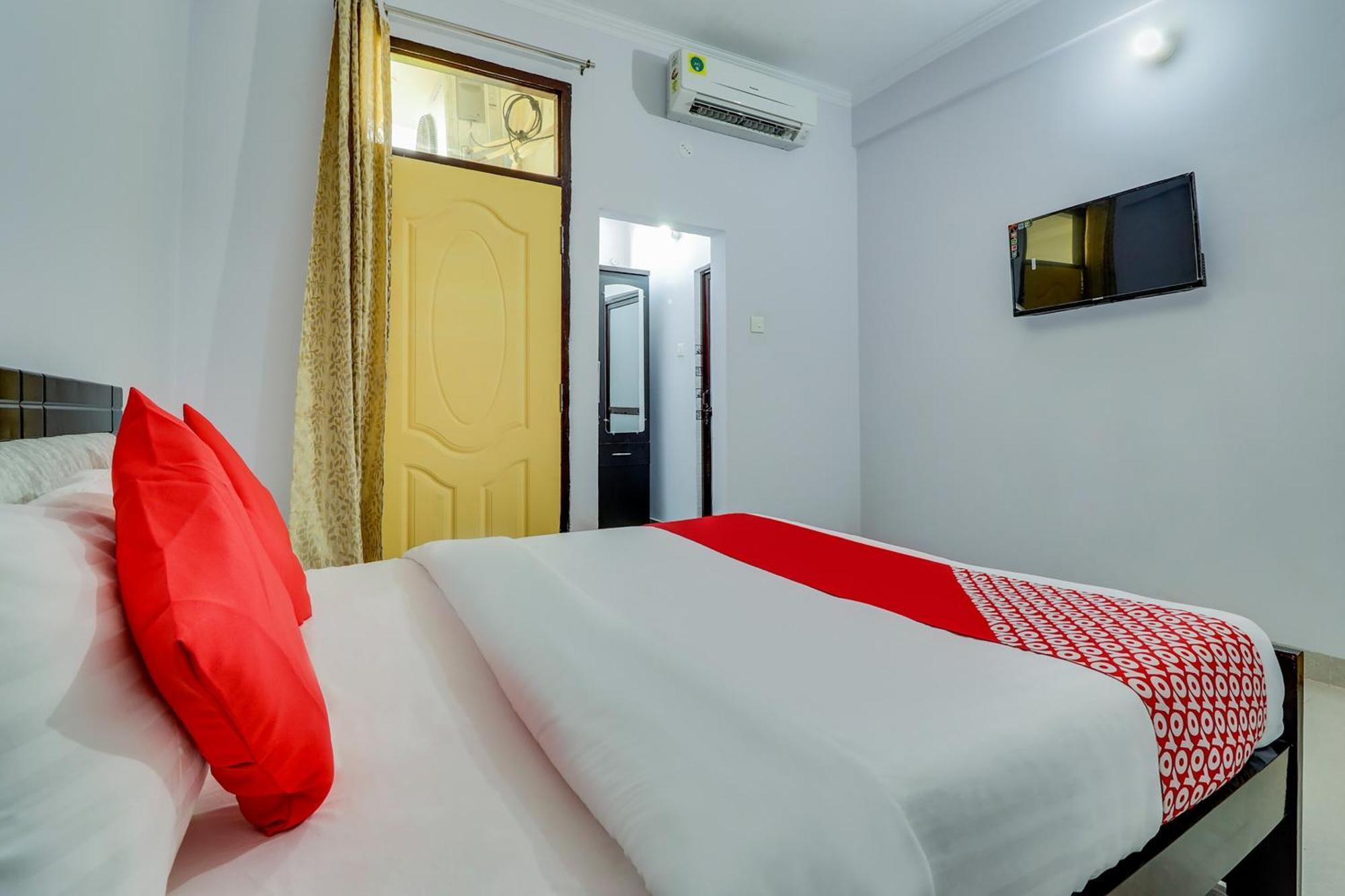 Hotel O Vgs Chinhat Екстер'єр фото